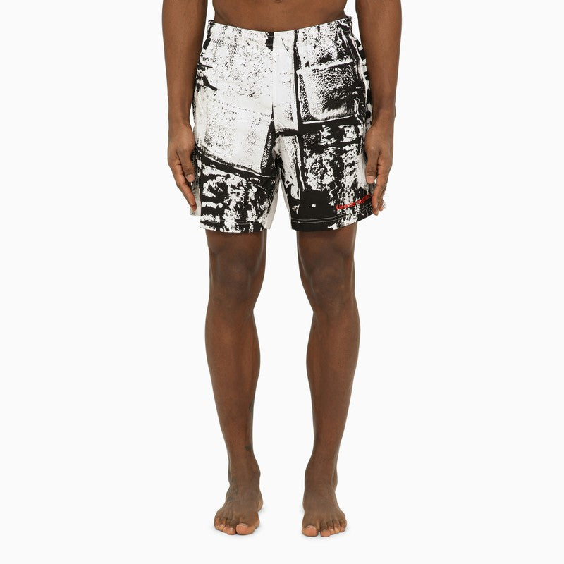 Alexander Mcqueen - Alexander McQueen Abstract print swim shorts with logo - Beachwear & underwear