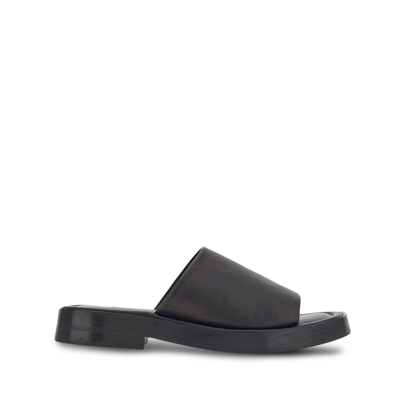 Ferragamo - Ferragamo Sandals Black - Sandals