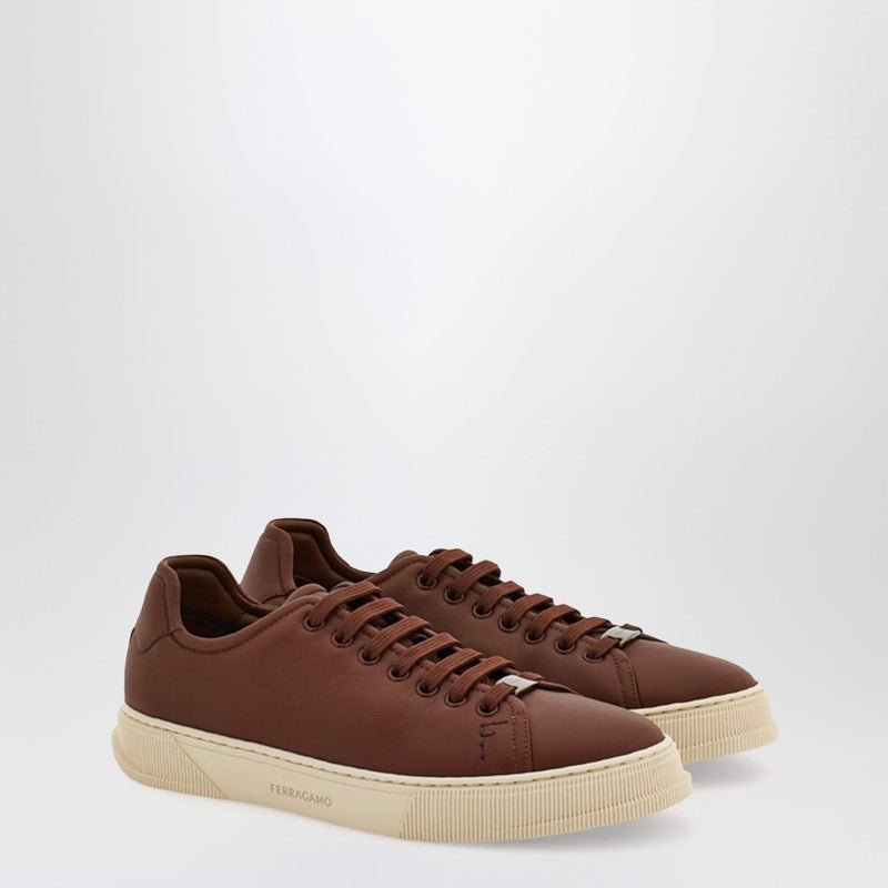 Ferragamo - Ferragamo Brown leather sneakers - Sneakers