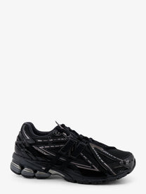 New Balance Unisex Mesh Sneakers Black