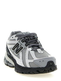 New Balance Sneakers Grey
