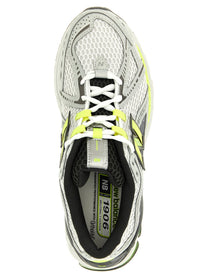 New Balance Sneakers Silver