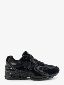 New Balance Men's Mesh and Suede Sneakers Black