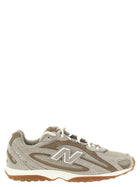 New Balance Sneakers Beige