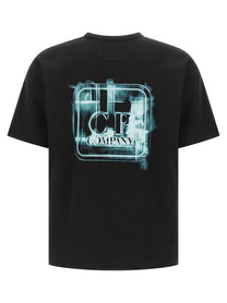 C.P. COMPANY - C.P. COMPANY - ’The Metropolis Series’ T-shirt - Men’s Tops