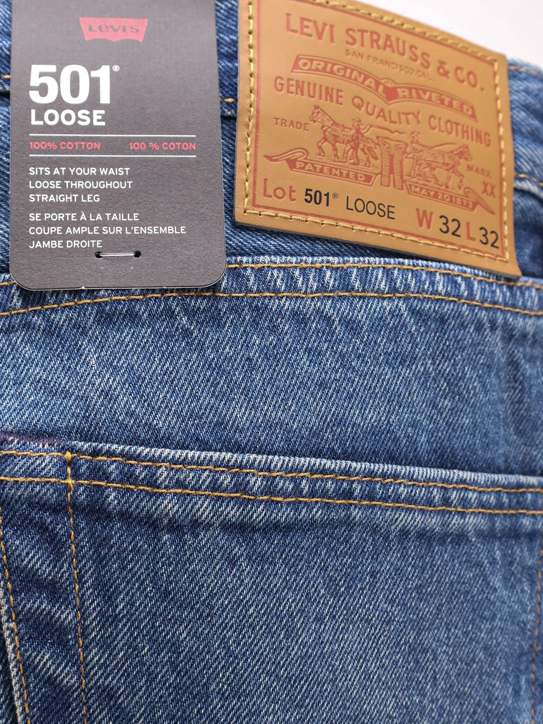 Levi's Men's Blue Denim Jeans Gold
