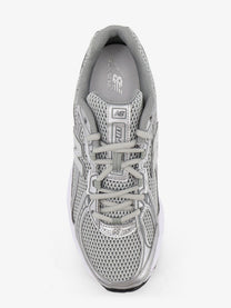 New Balance Unisex Mesh Sneakers Bronze