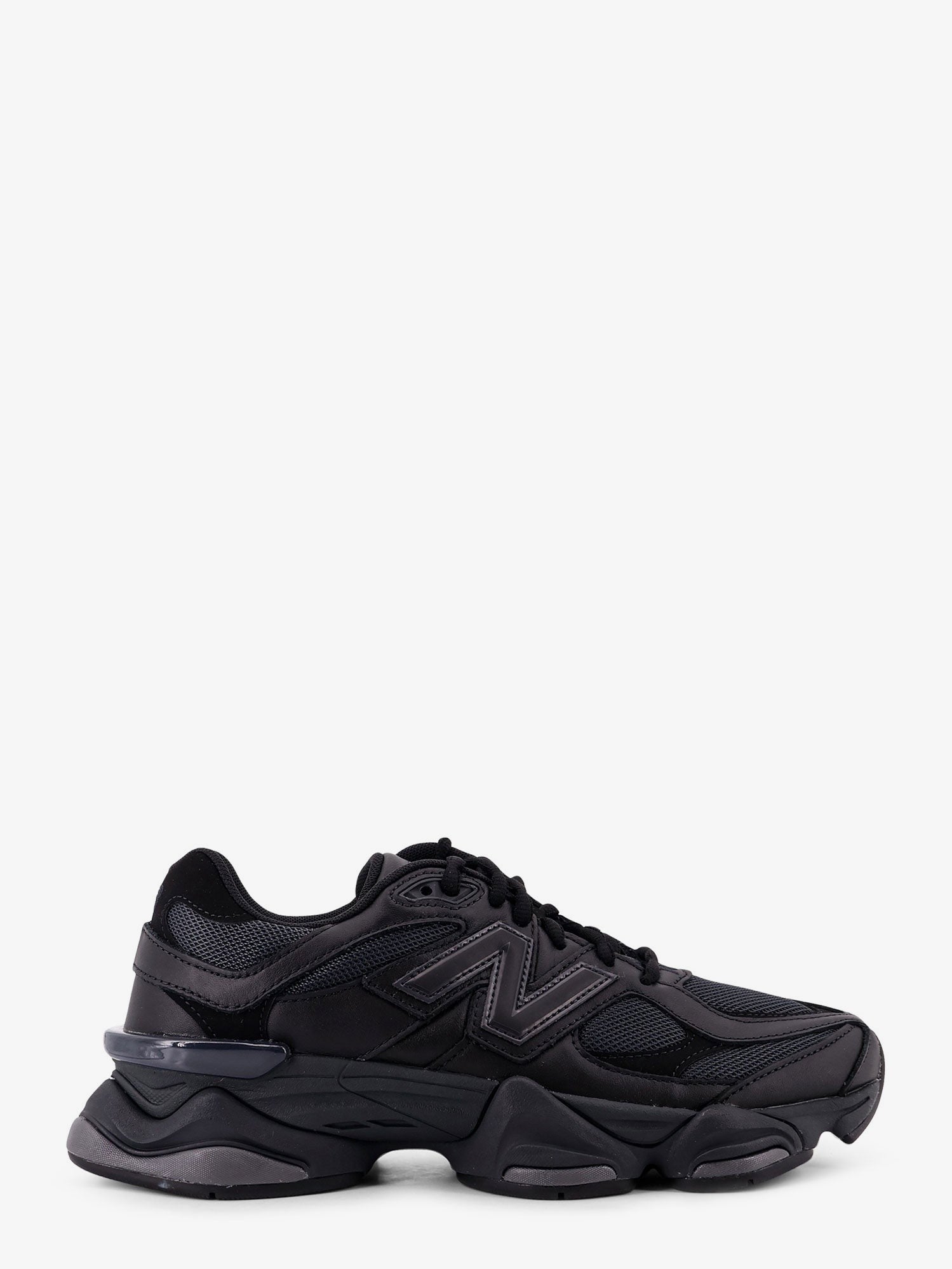 New Balance Unisex Low Top Mesh Sneakers Black