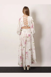 Actualee women’s linen and cotton two-piece outfit in white with pink blossoms and green leaves featuring lace-up back