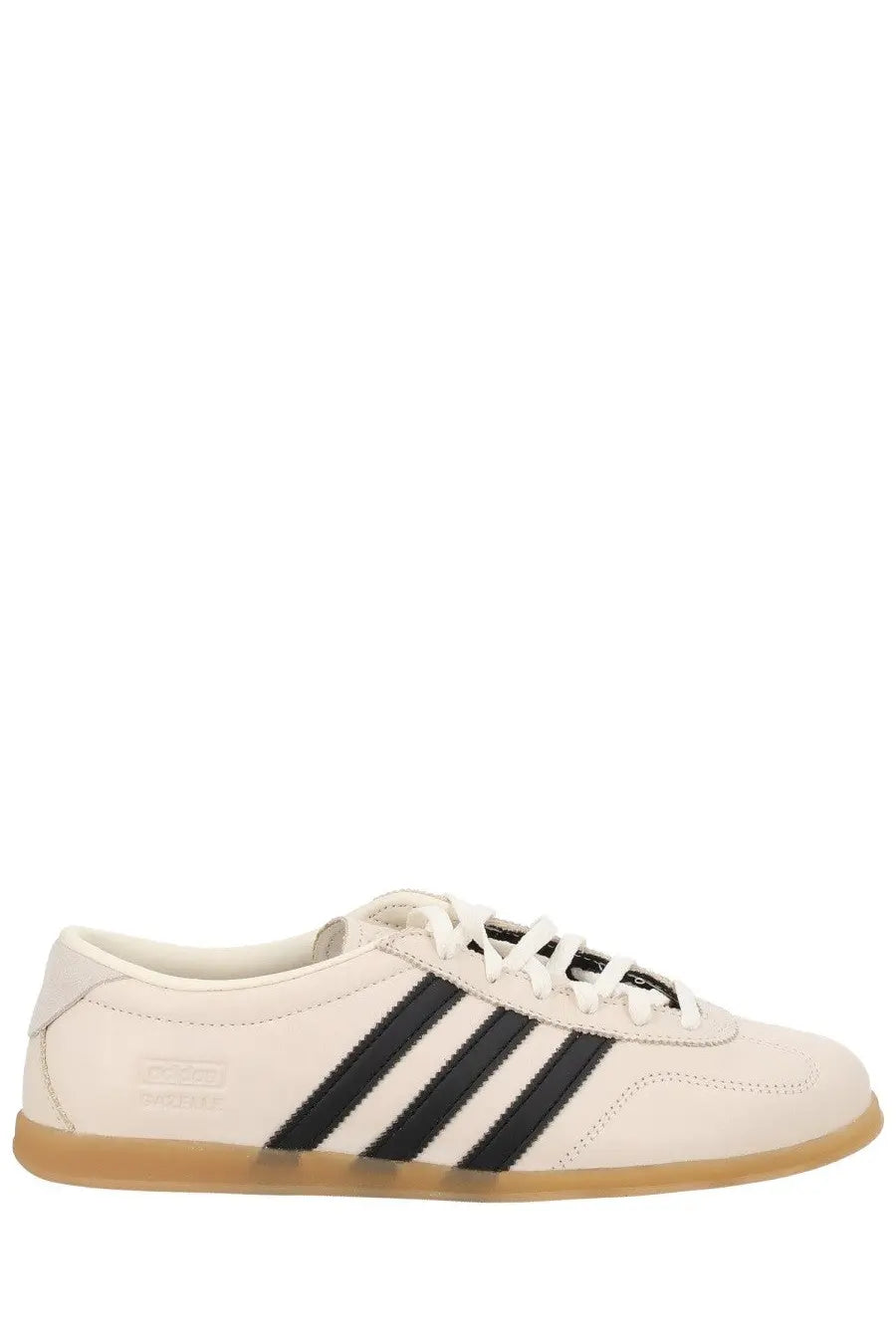 Cream-colored suede adidas unisex gazelle lo pro sneaker with black 三条纹 stripes and gum rubber sole
