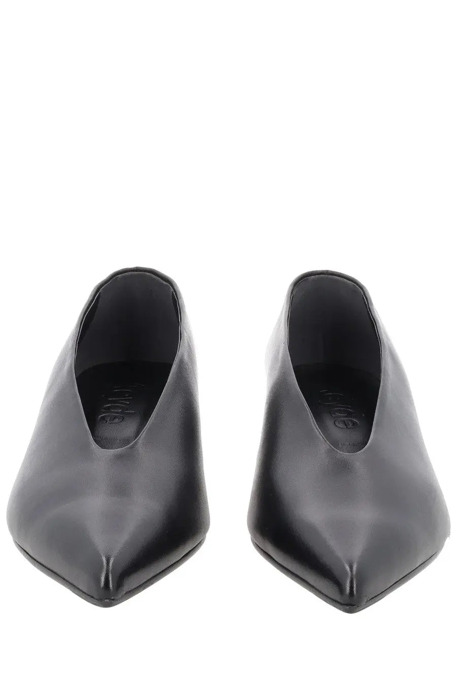 Aeyde women’s Écolleté Clara black leather pointed-toe flats with a sleek minimalist design