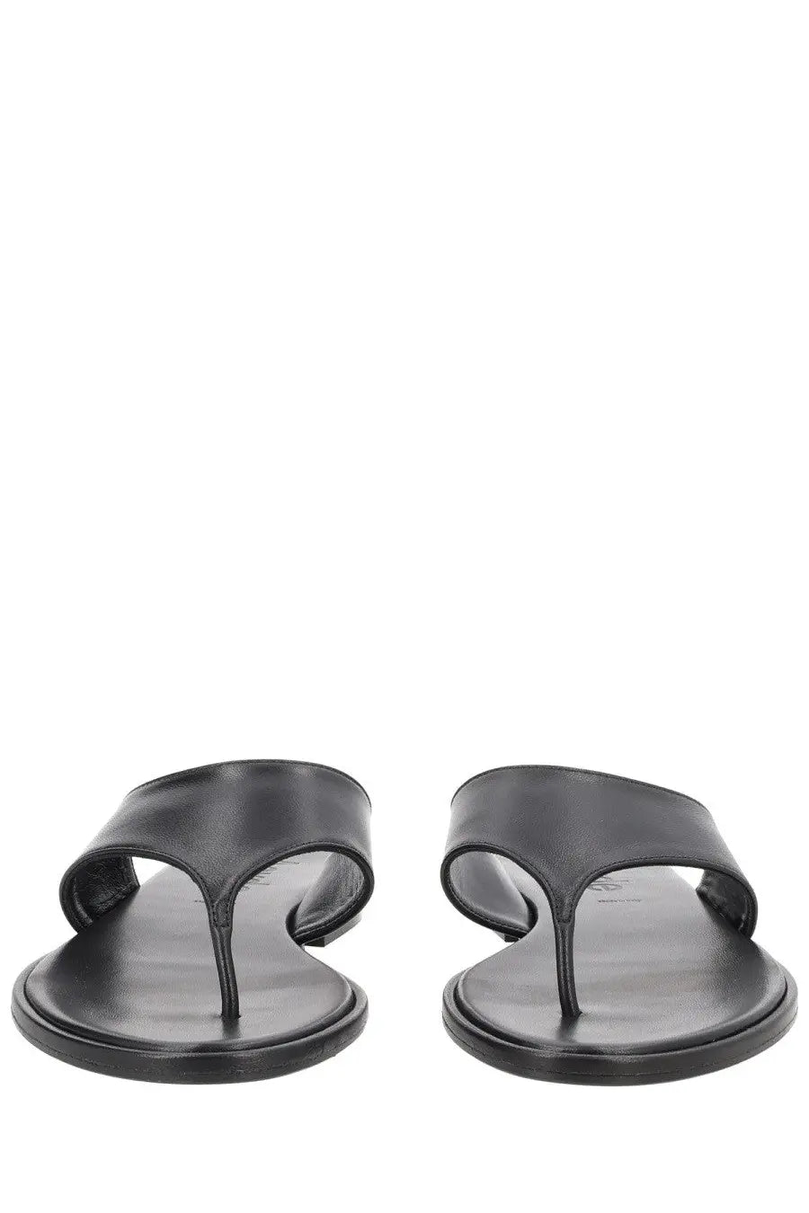 Aeyde women’s black leather thong sandal featuring a minimalist design perfect for casual wear