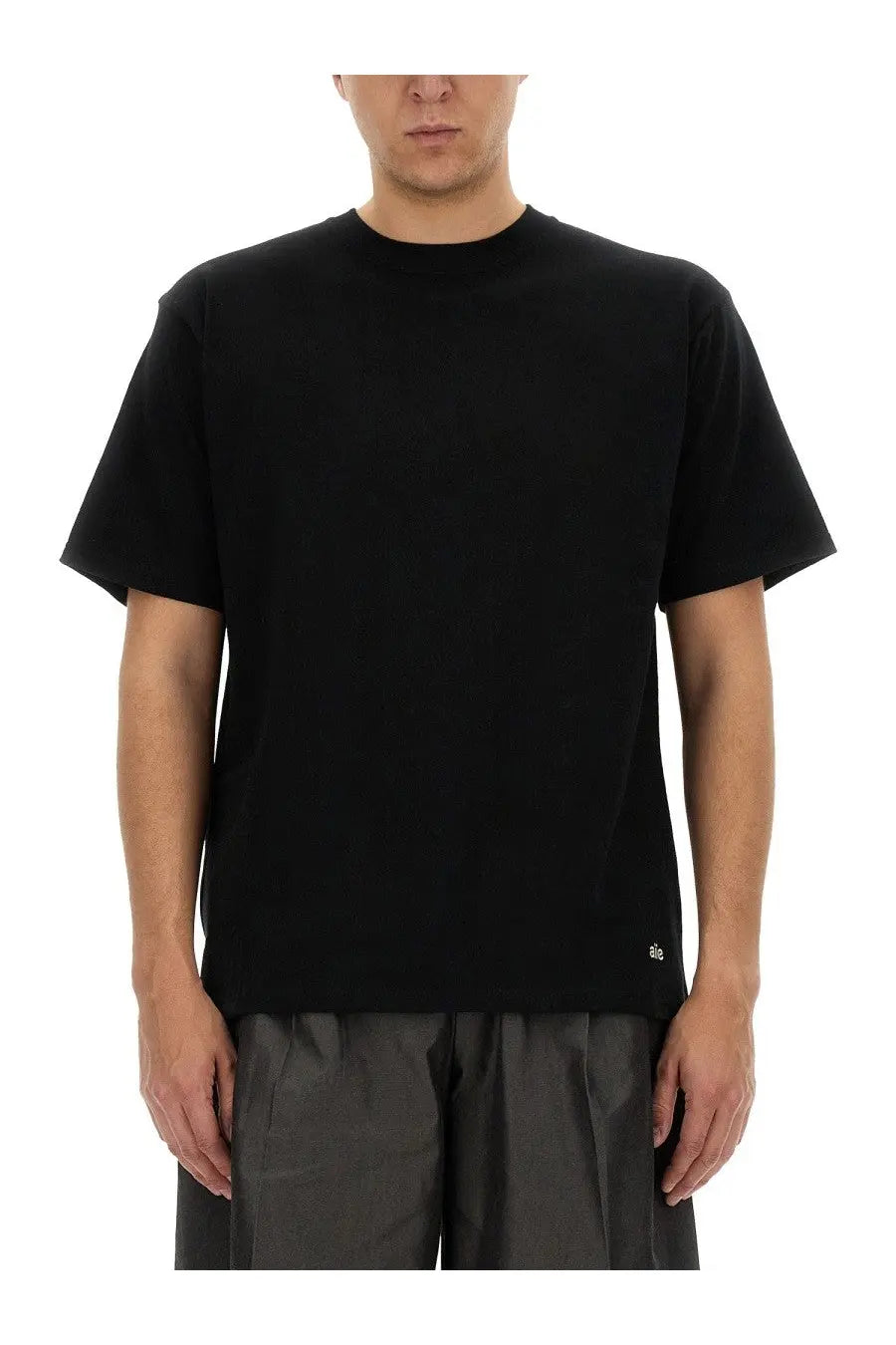 AïE Men’s Jersey Shirt Black: short-sleeve crew neck t-shirt with white logo
