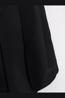 Black pleated silk skirt fabric with smooth flowing drape from alberta ferretti women’s silk cape black