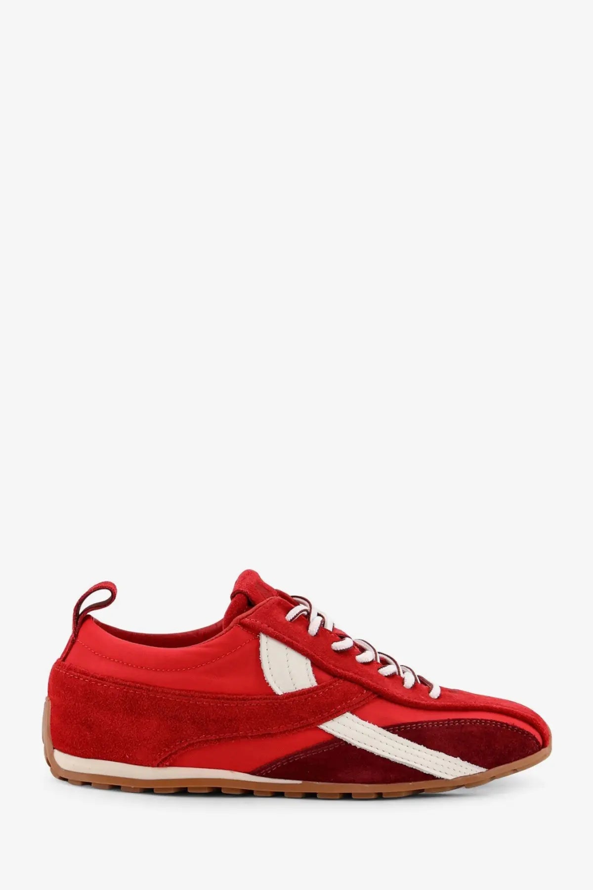 Alohas women’s red sneaker made of nylon suede with white stripes and laces in a casual style