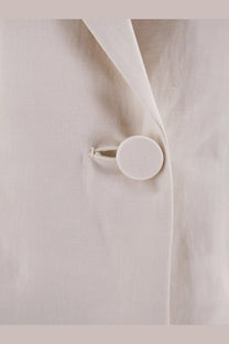 Alysi women’s double breasted gesso blazer with off-white lyocell linen fabric and a minimalist white button on the seam