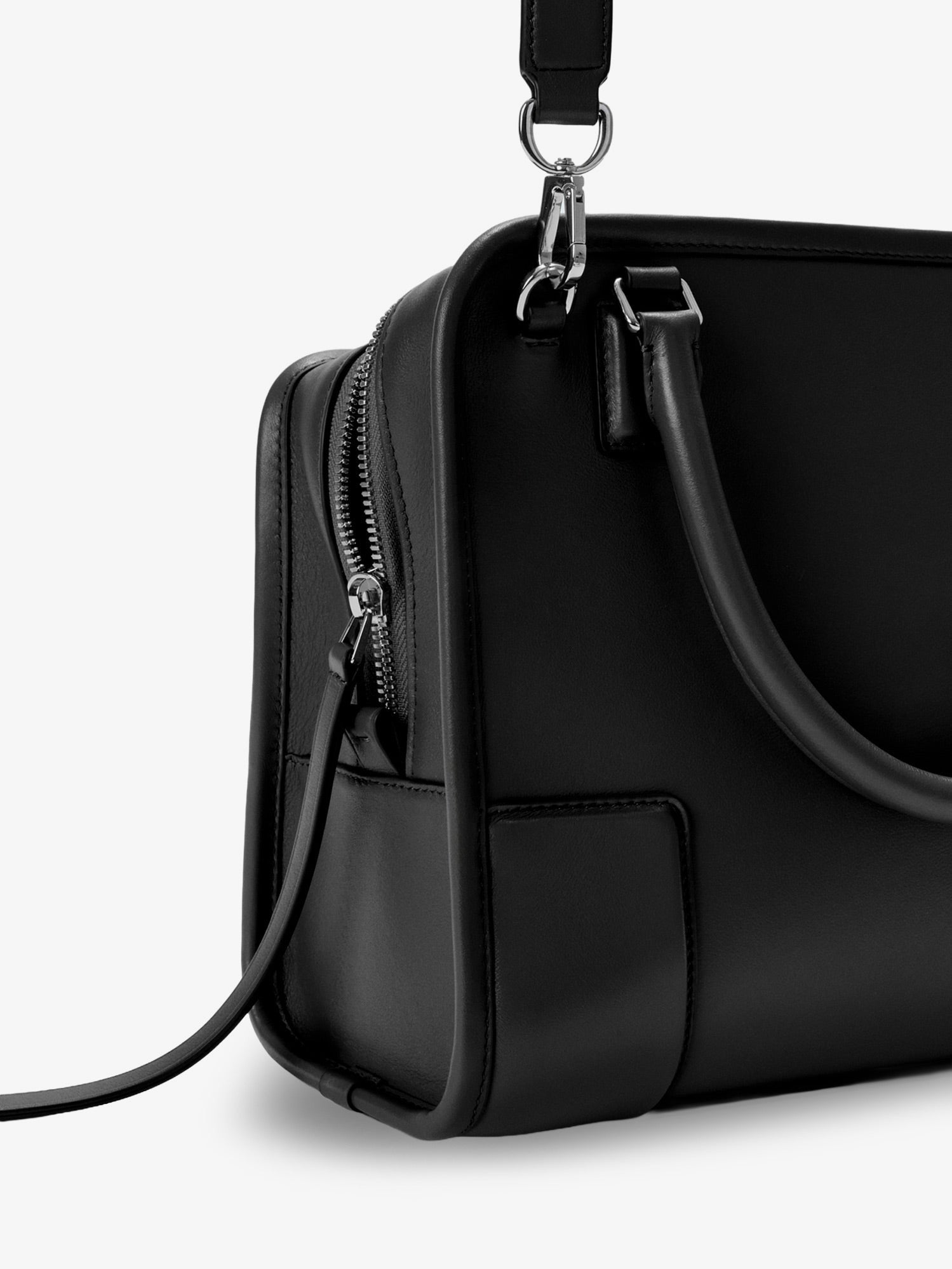 Loewe Women's Amazona Leather Handbag Black