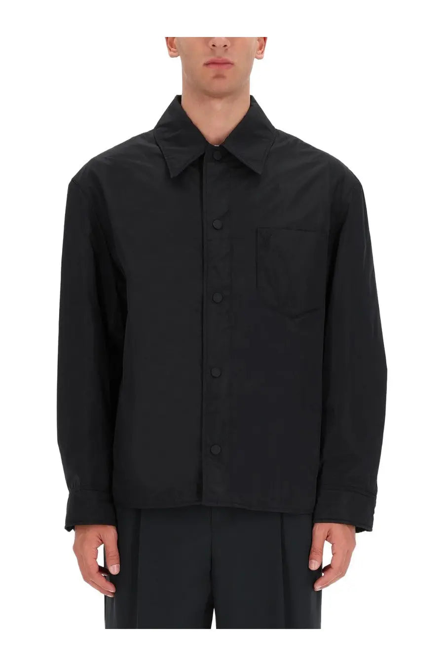 Ami paris men’s padded shirt jacket black in long-sleeved button-up design with classic collar and chest pocket