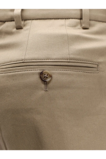Ami paris men’s virgin wool beige shorts with subtle woven texture and matching button at the waistband