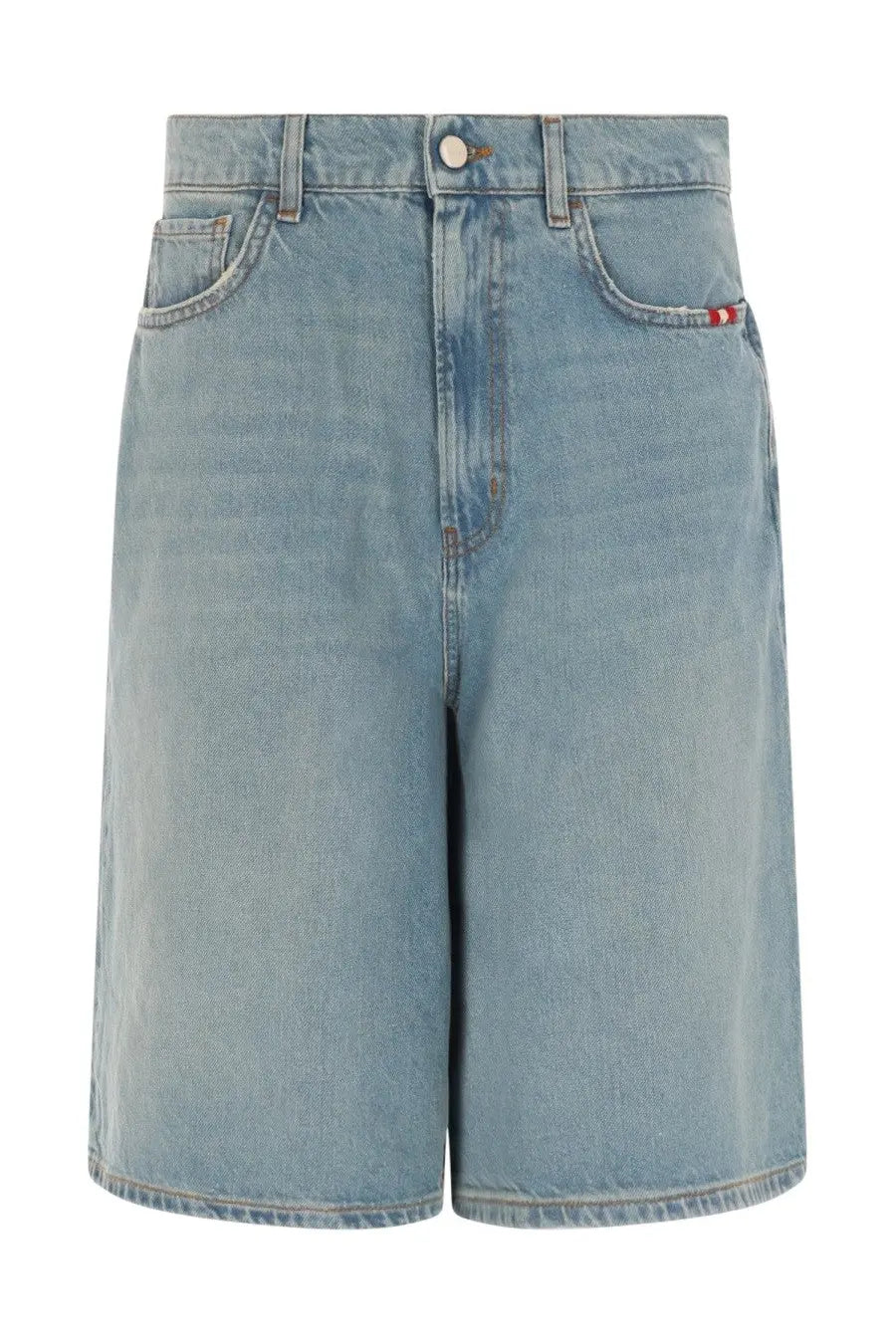 Amish Supplies women’s shorts in crew sand stone blue light-wash denim with a relaxed wide-leg cut and five-pocket design