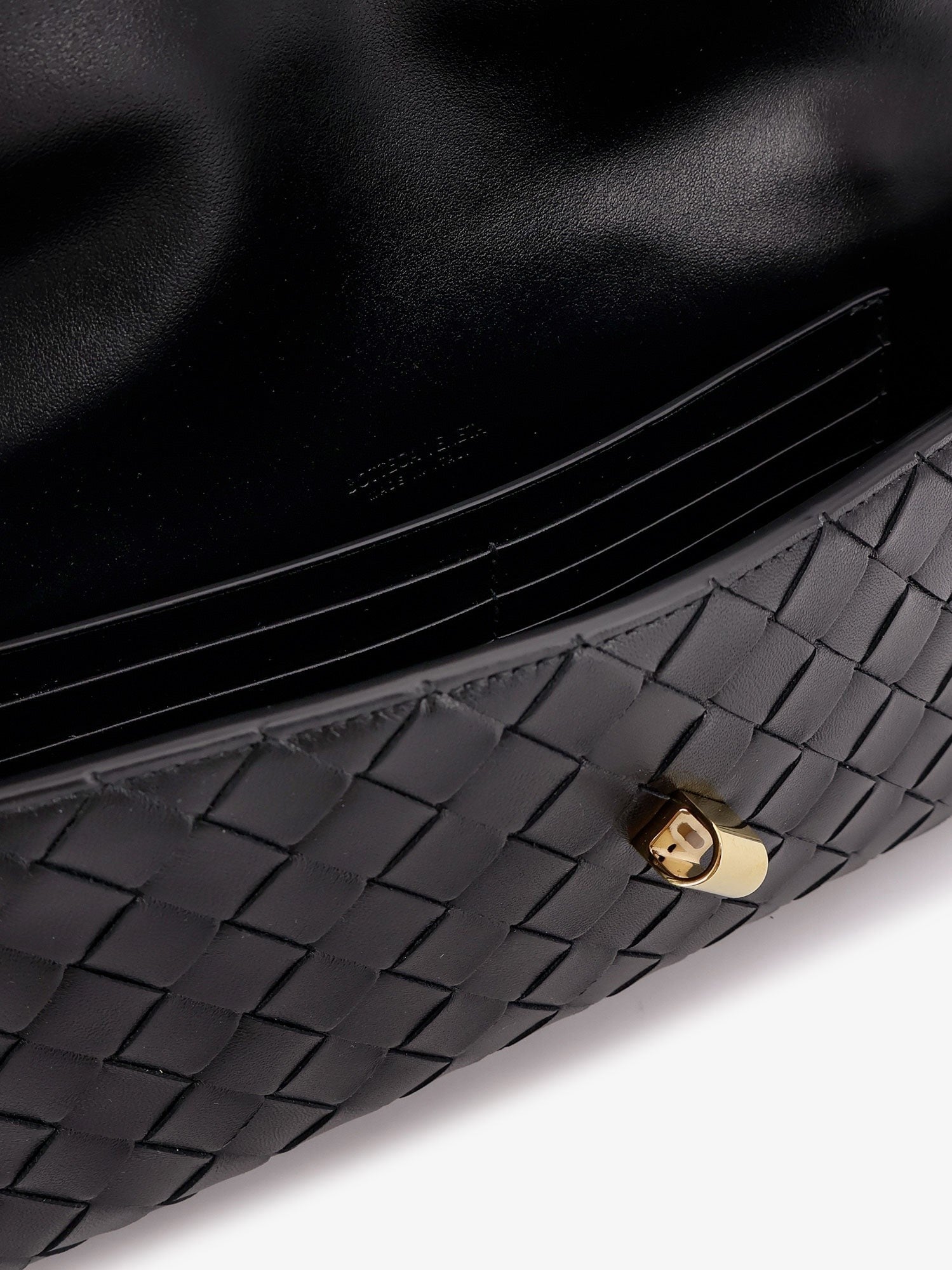 Bottega Veneta Women's Andiamo Leather Clutch Black