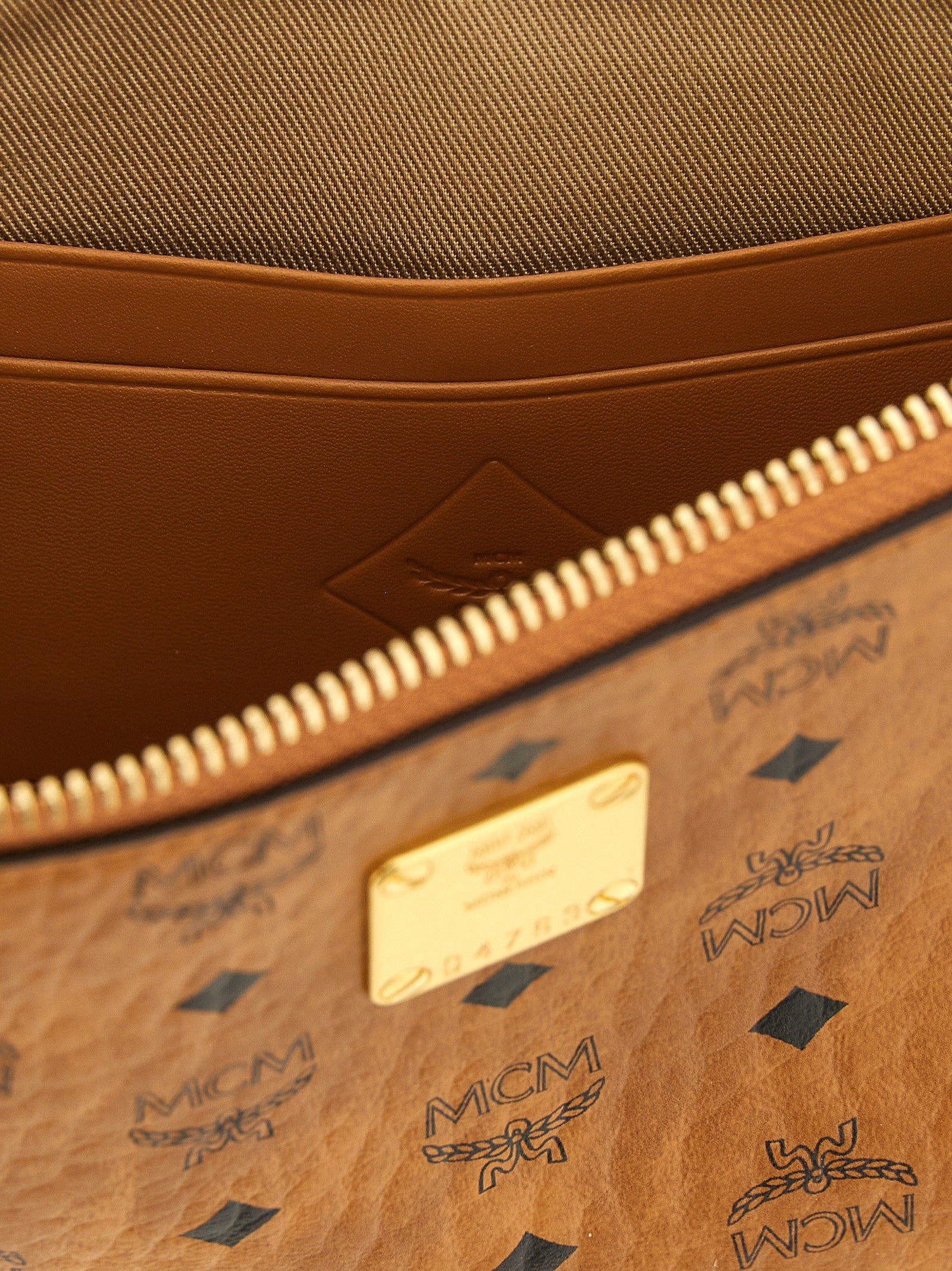 Mcm Aren Clutch Brown