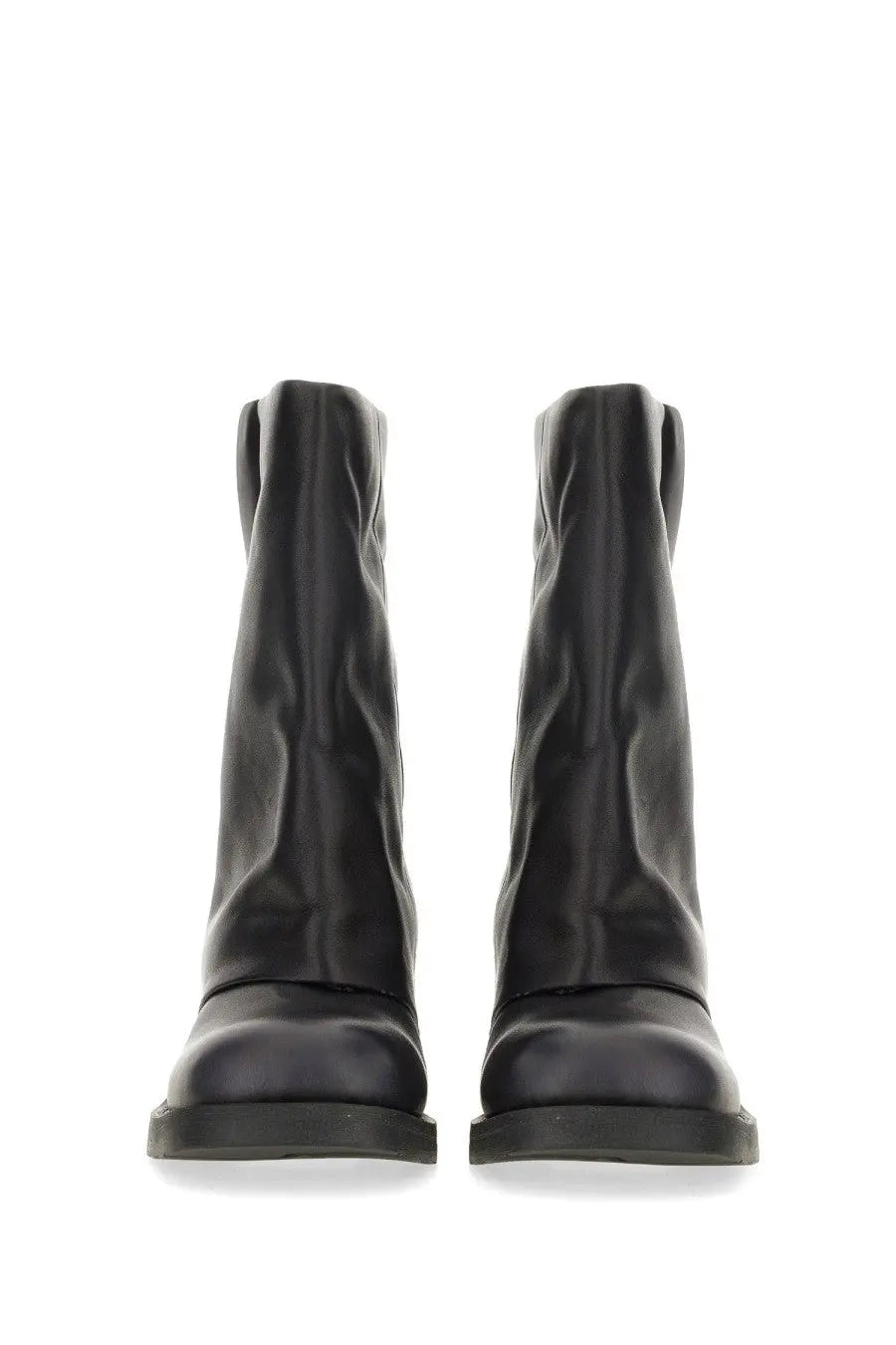 Ash women’s boot Tijuana black black leather ankle boots with matte finish and slightly wrinkled texture