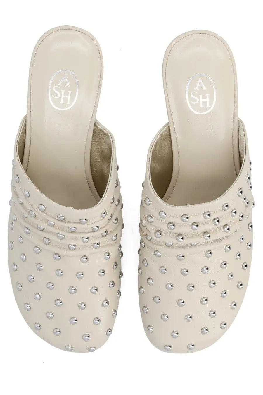 Beige leather women’s mule con tacco eloise white adorned with silver studs showing front side details