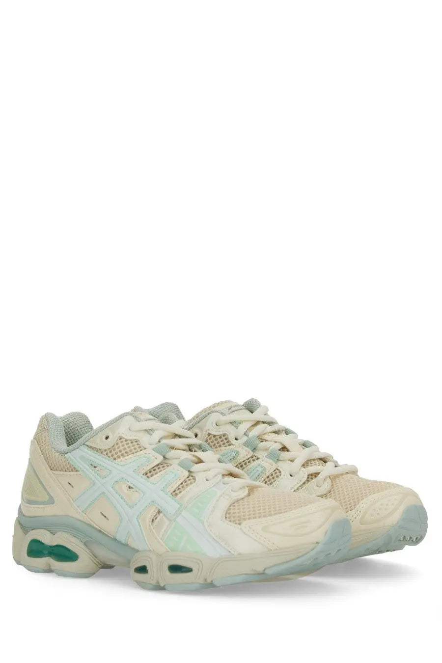 ASICS Unisex Gel Nimbus Sneaker White, view 2