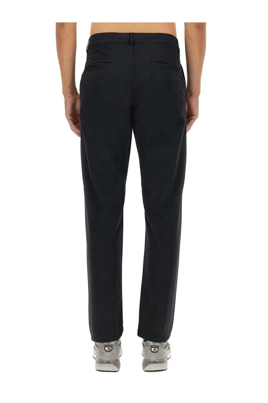 Aspesi men’s black straight-leg chino trousers with classic tailored fit and subtle stitching details