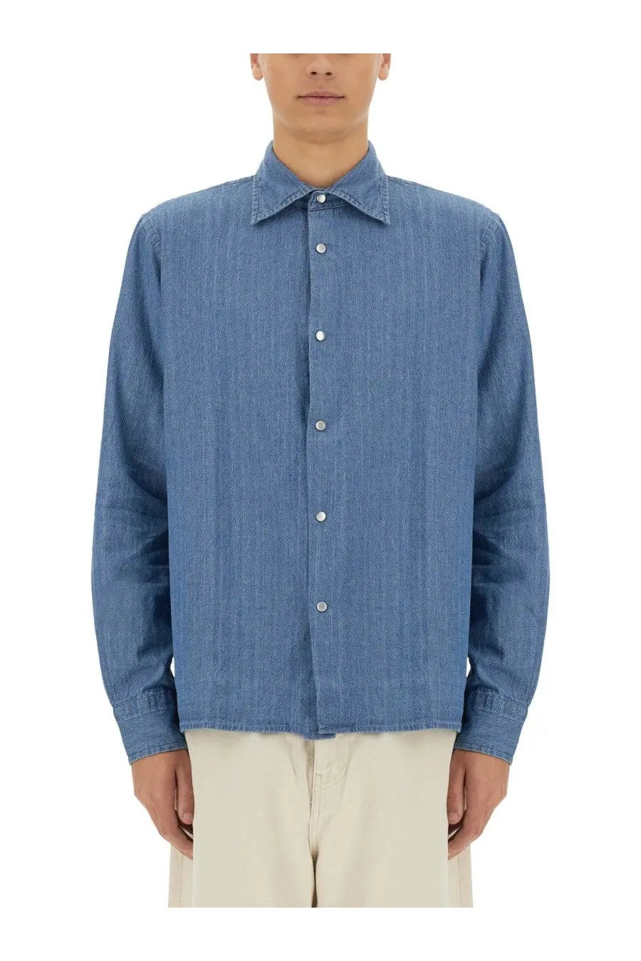 A light blue aspesi men’s denim west shirt with a classic collar and button-down front made of denim material