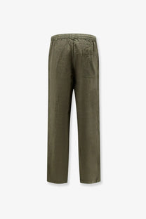 Olive green cotton trousers with elastic waistband and single back pocket shown from the back in aspesi men’s ventura linen trousers green