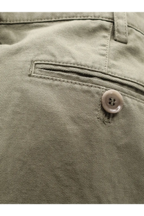 Aspesi women’s green cotton and linen shorts with olive green cotton chino fabric and round translucent button detail