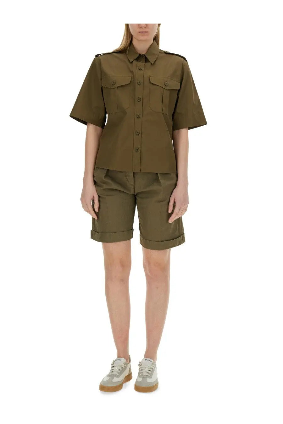 Aspesi women’s olive green cotton short-sleeved button-up shirt with two chest pockets and rolled cuffs