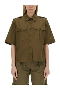 Olive green aspesi women’s cotton short-sleeved military-style shirt with button-up front chest pockets and epaulets
