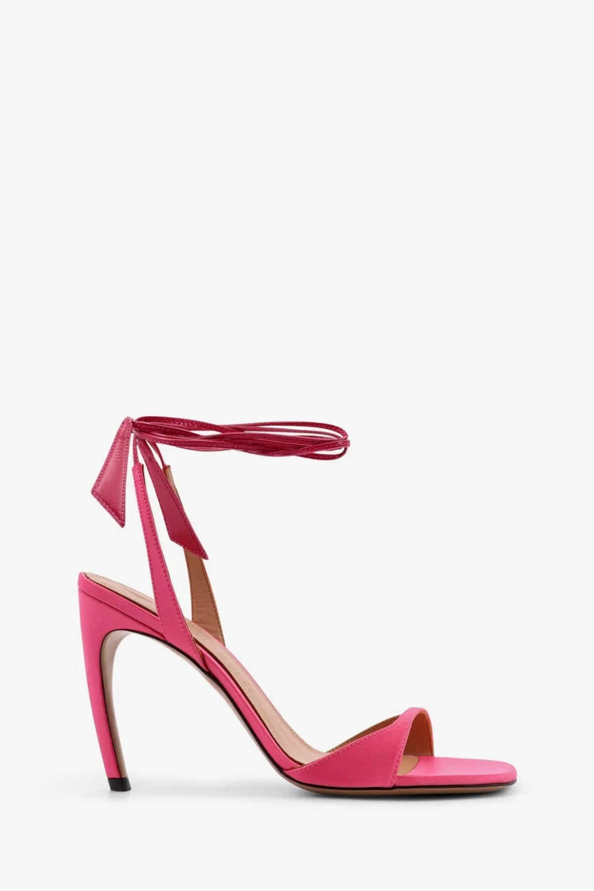 The Attico women’s ora satin sandals in vibrant fuchsia pink feature a sleek sculpted heel and ankle tie