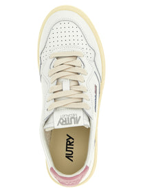 AUTRY - AUTRY - ’Medalist Low’ sneakers - Women’s Shoes