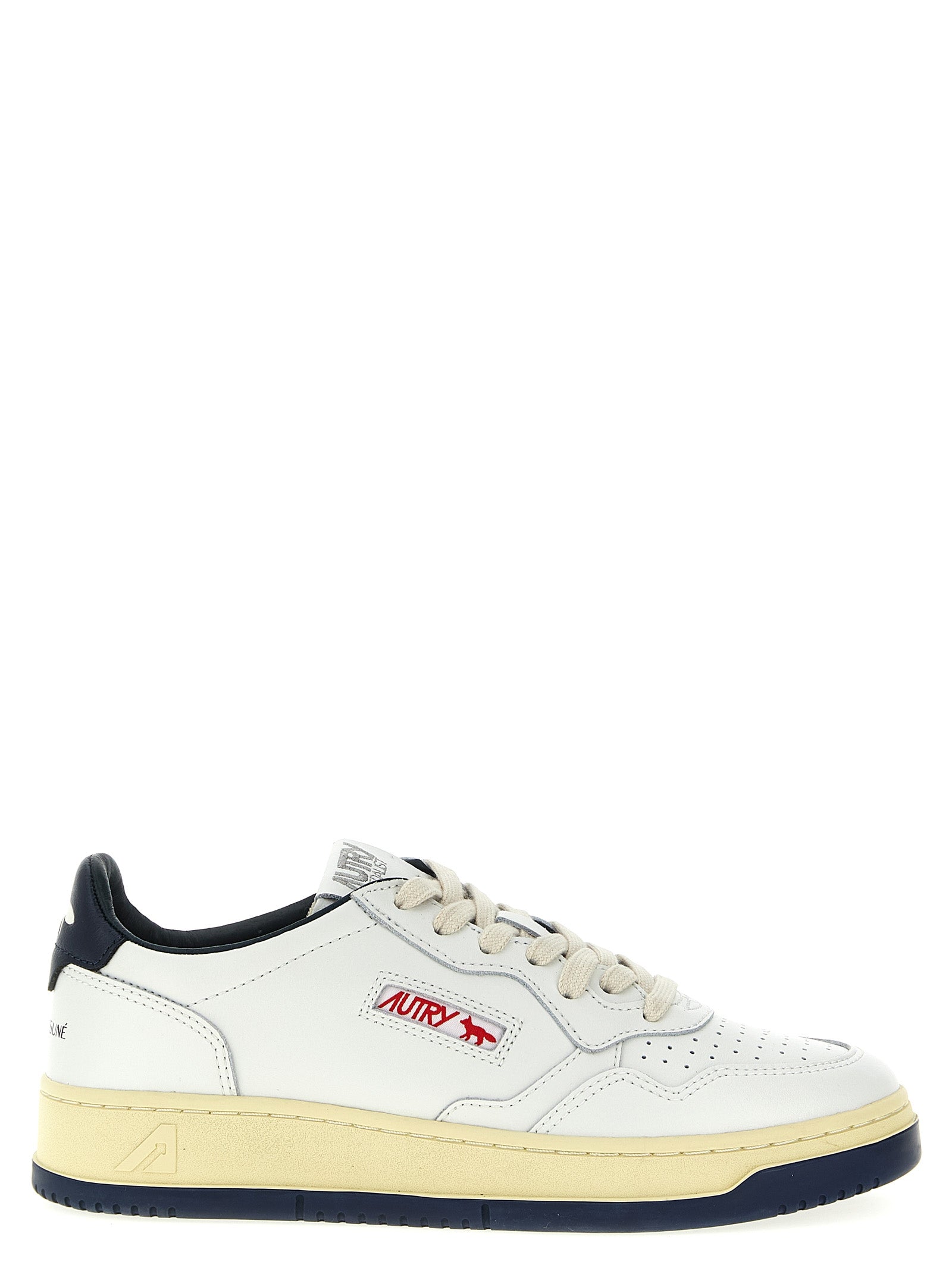 AUTRY - AUTRY - Autry x Maison Kitsuné ’Medalist Low’ sneakers - Men’s Shoes