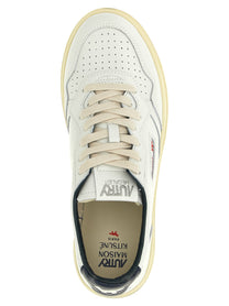 AUTRY - AUTRY - Autry x Maison Kitsuné ’Medalist Low’ sneakers - Men’s Shoes