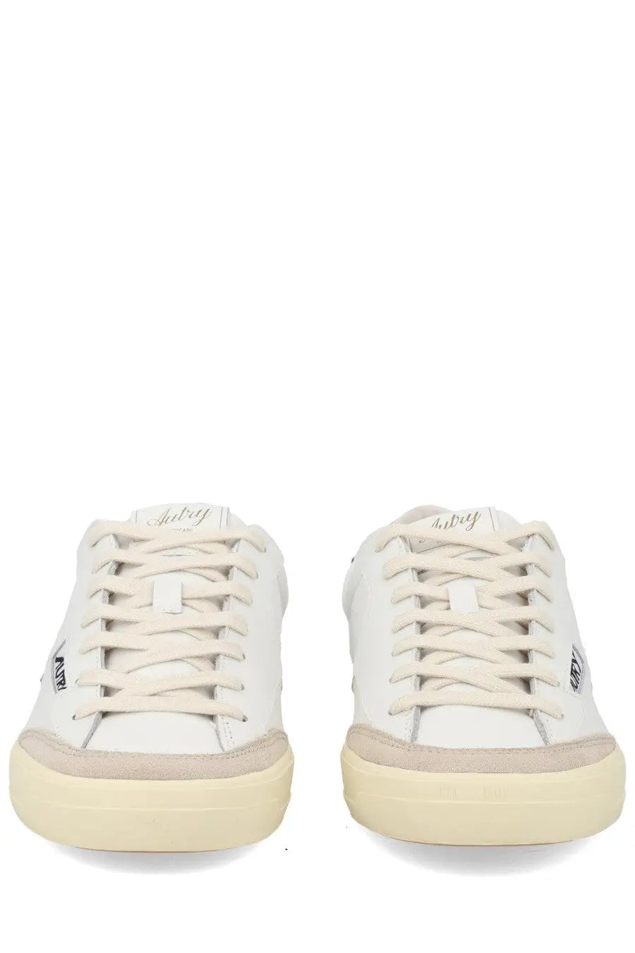Autry men’s sneaker windscape low white leather low-top sneakers with beige rubber soles and laces