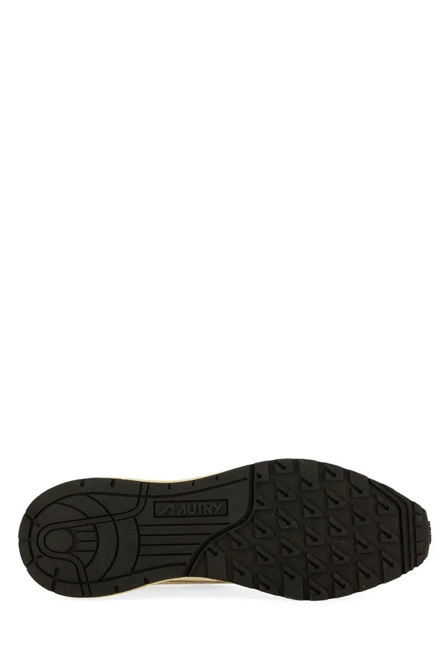 Back side of black rubber sole with textured tread and nautica logo embossed on heel of autry men’s sneakers reelwind low multicolor