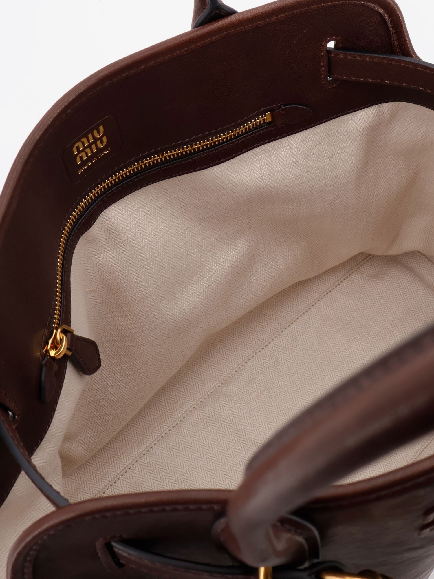 Miu Miu Women's Aventure Leather Handbag RADICA