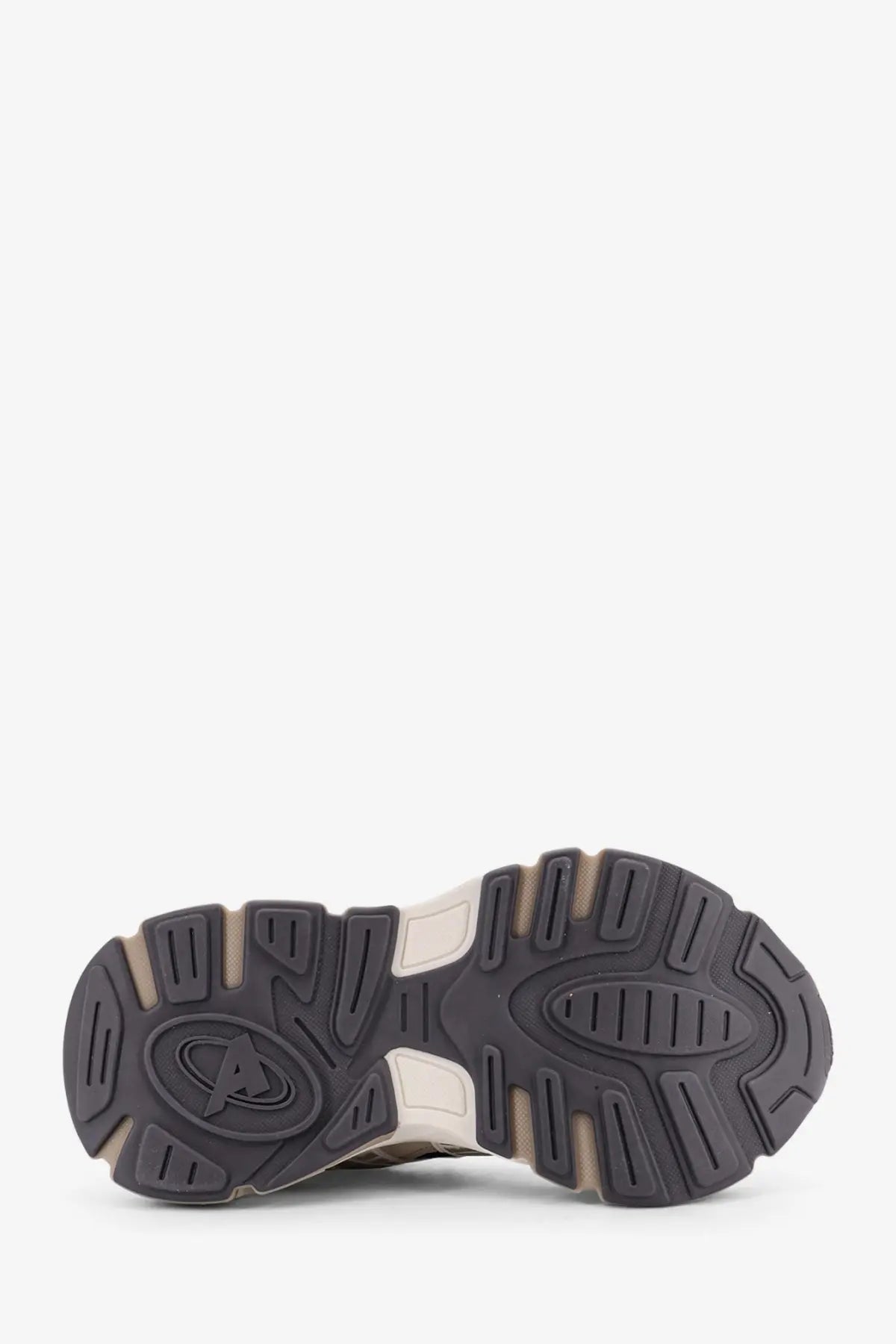 Black and beige rubber sole of axel arigato women’s sphere runner low top suede and leather sneakers with oval a logo