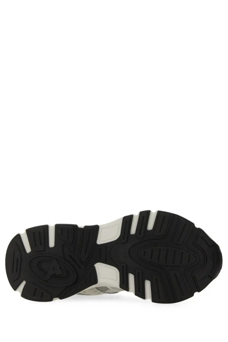 Black and white rubber sole with textured tread on axel arigato women’s sphere runner sneaker white