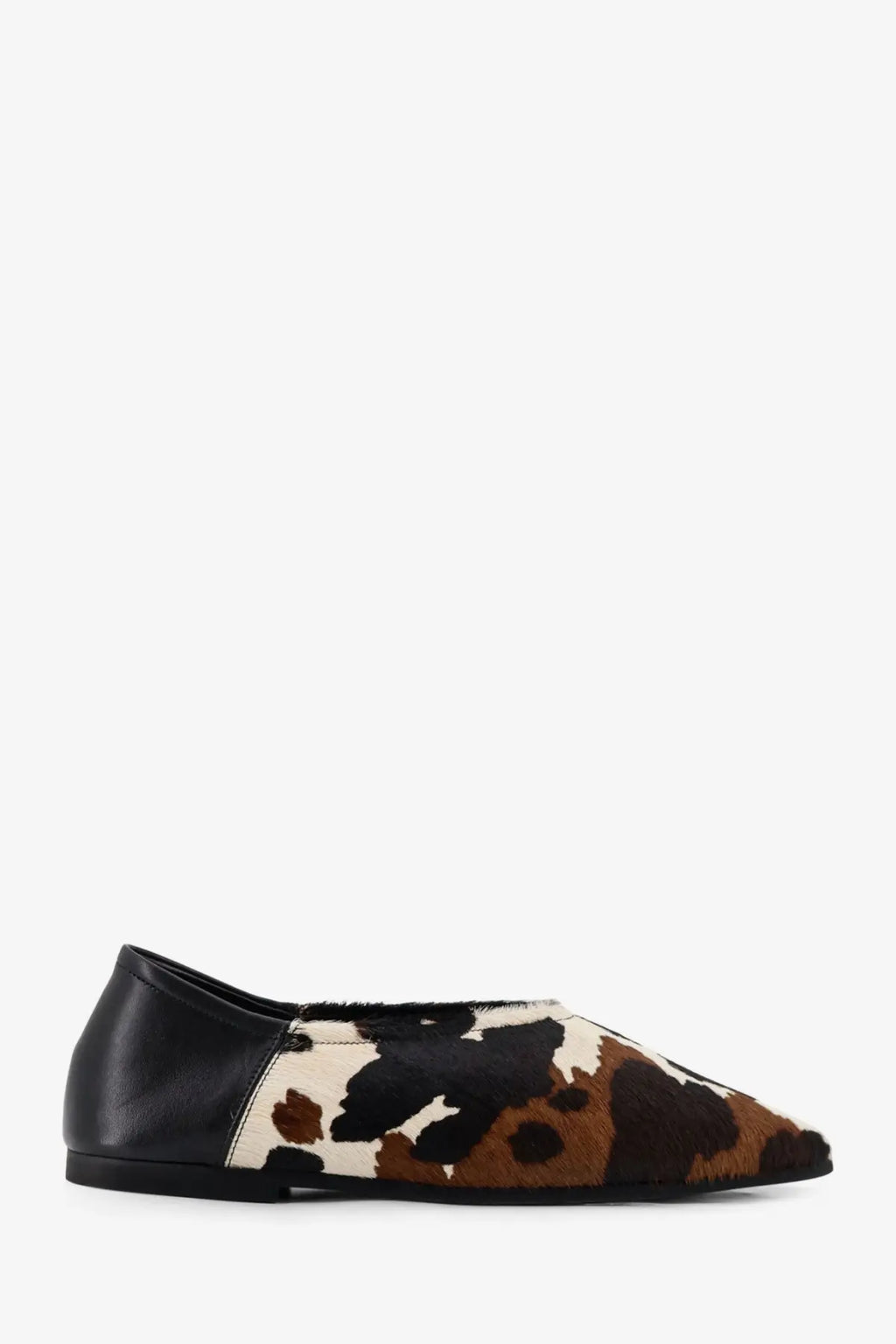 Babú milano women’s ponyskin ballerinas featuring a sleek black and brown cowhide print flat shoe design