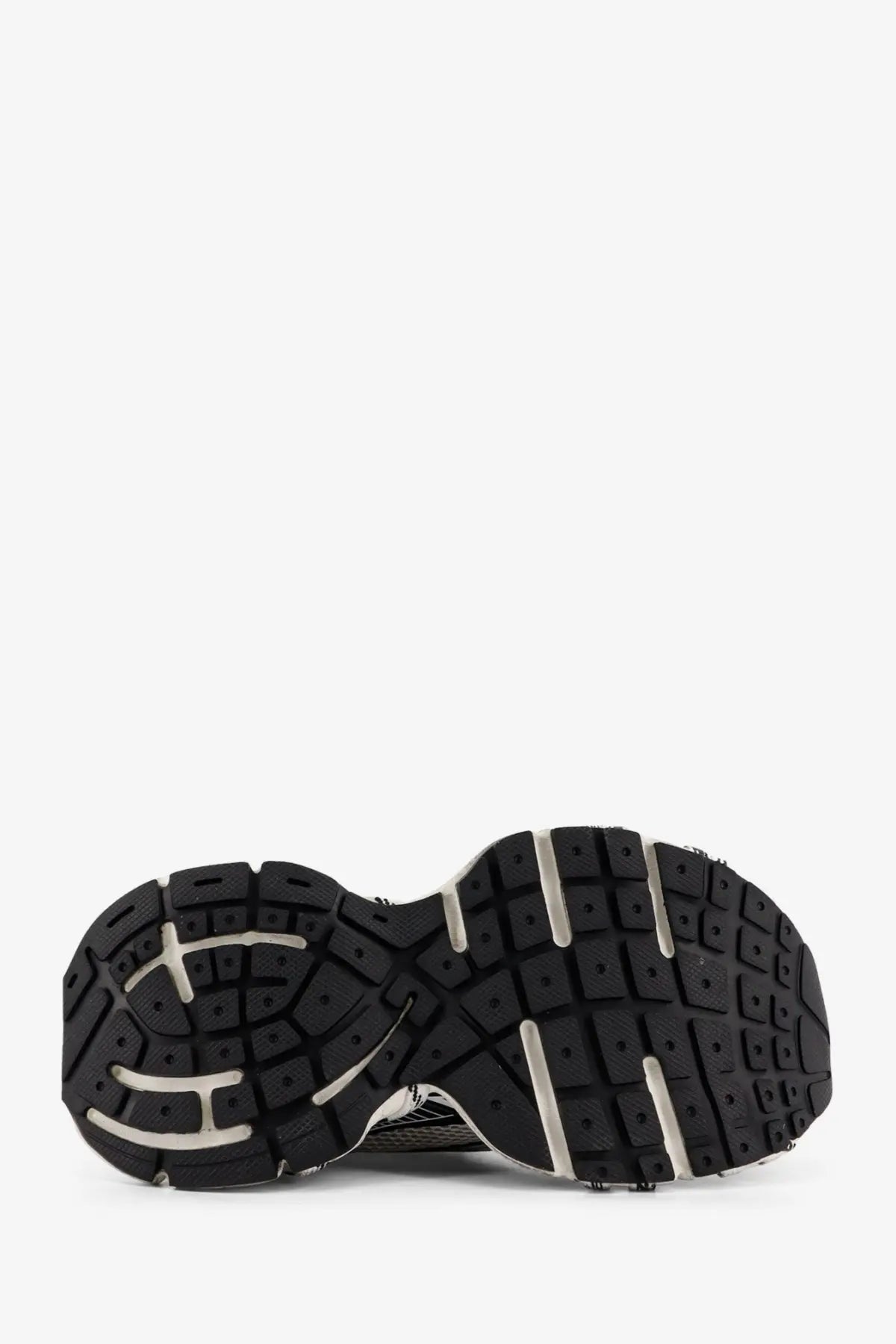 Balenciaga men’s extreme laces mesh sneakers white with black and white rubber sole featuring textured grippy tread