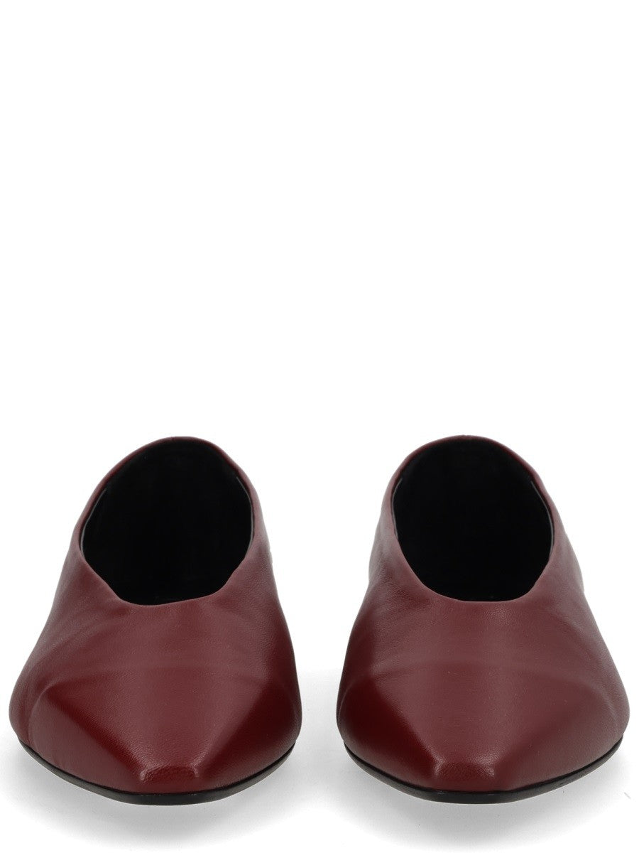 Aeyde Women's Ballerina Betty Red