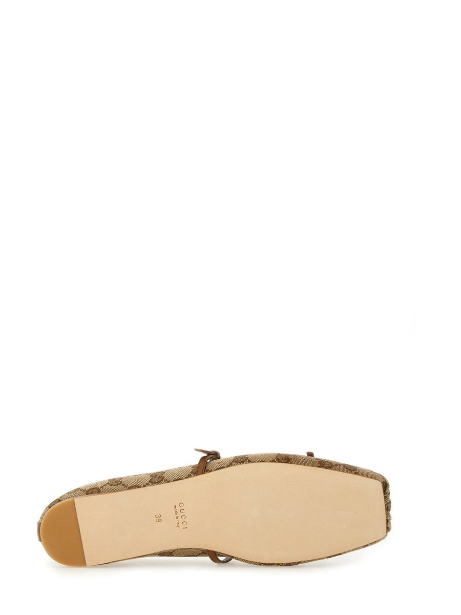 Gucci Women's Ballerina Con Morsetto Beige