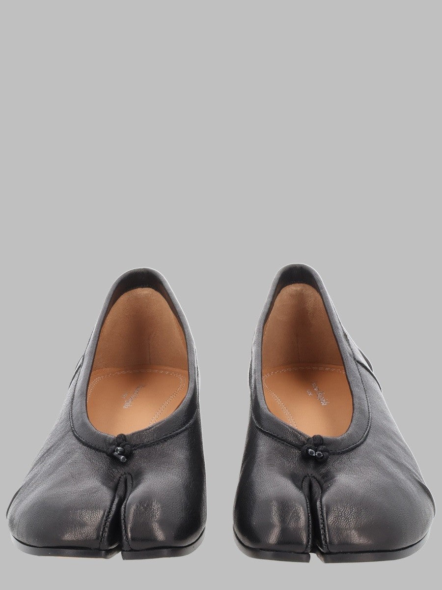 Maison Margiela Women's Ballerina Tabi H30 Black