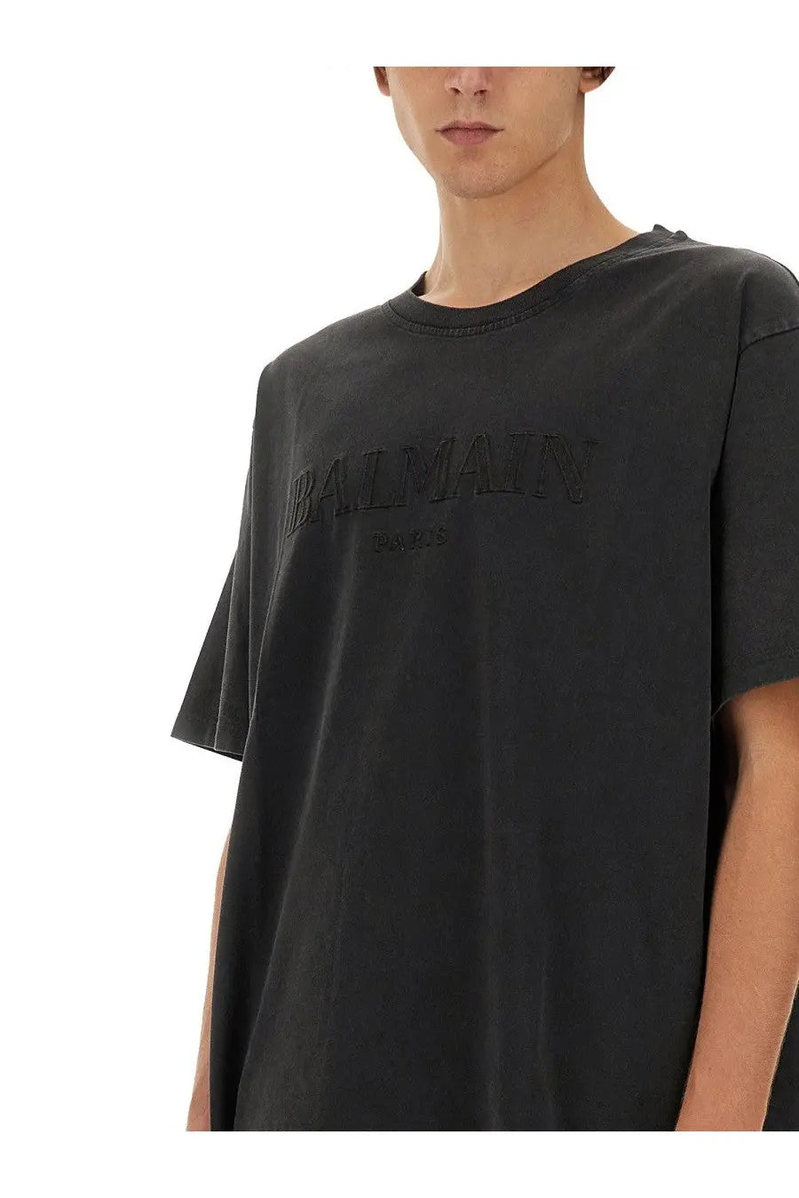 Balmain men’s black cotton t-shirt with faded embroidered logo across the chest for casual wear